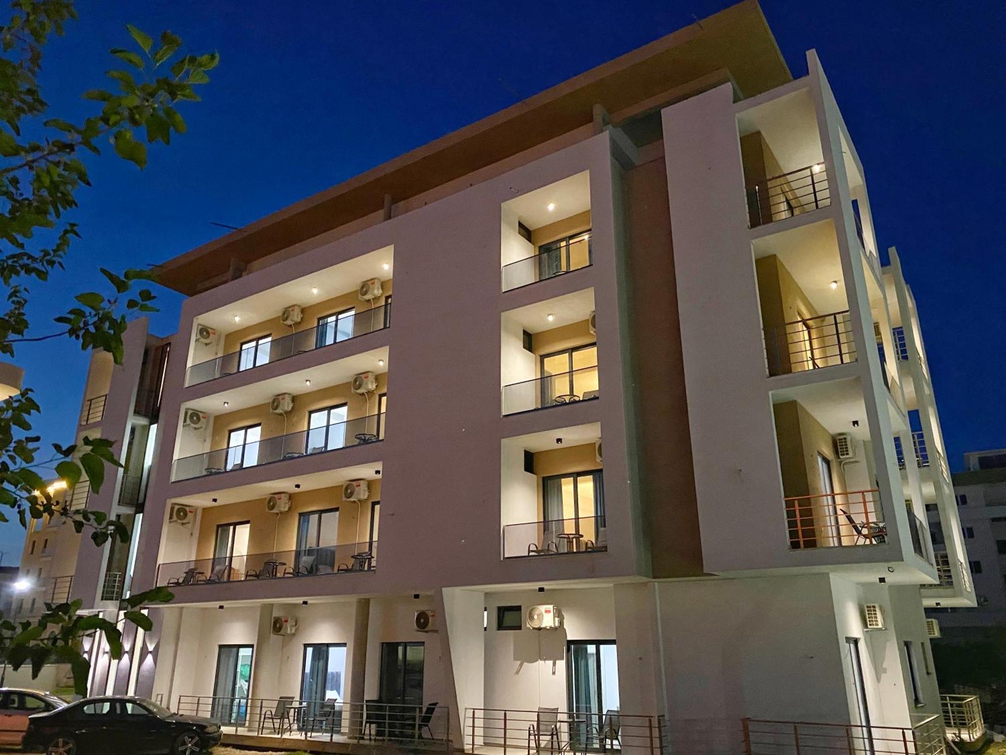Supreme Luxury Lejlighedshotel Ulcinj Eksteriør billede